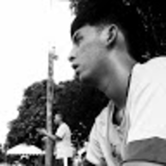 Meet your Posher, Macky - Picture 1 of 1